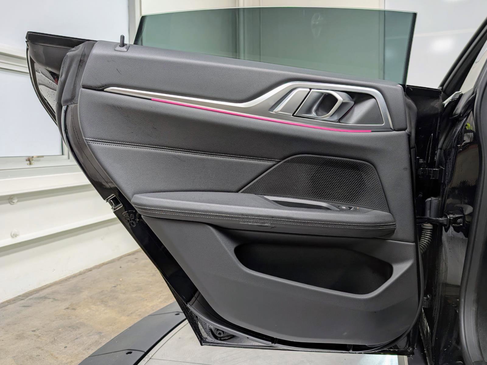 Used 2023 BMW i4 eDrive40 w/ Premium Package image 17