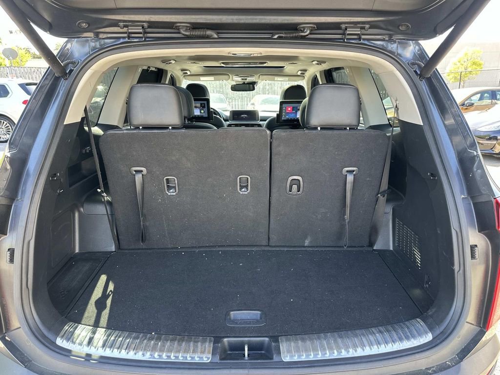 Used 2022 Kia Telluride SX w/ Towing Package image 37