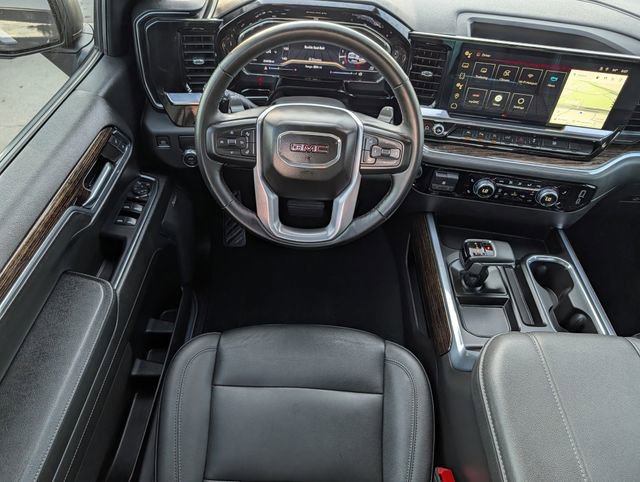 Used 2024 GMC Sierra 1500 Elevation w/ Elevation Premium Package RWD image 11
