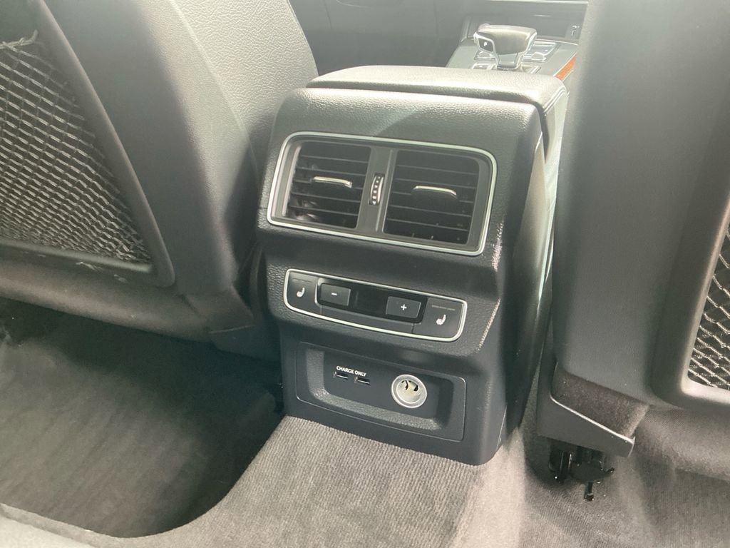 Used 2019 Audi Q5 2.0T Premium Plus w/ Premium Plus Package image 23