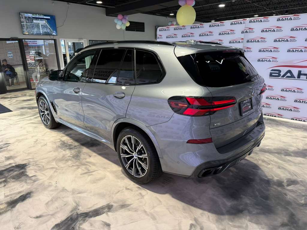 Used 2026 BMW X5 M60i image 14