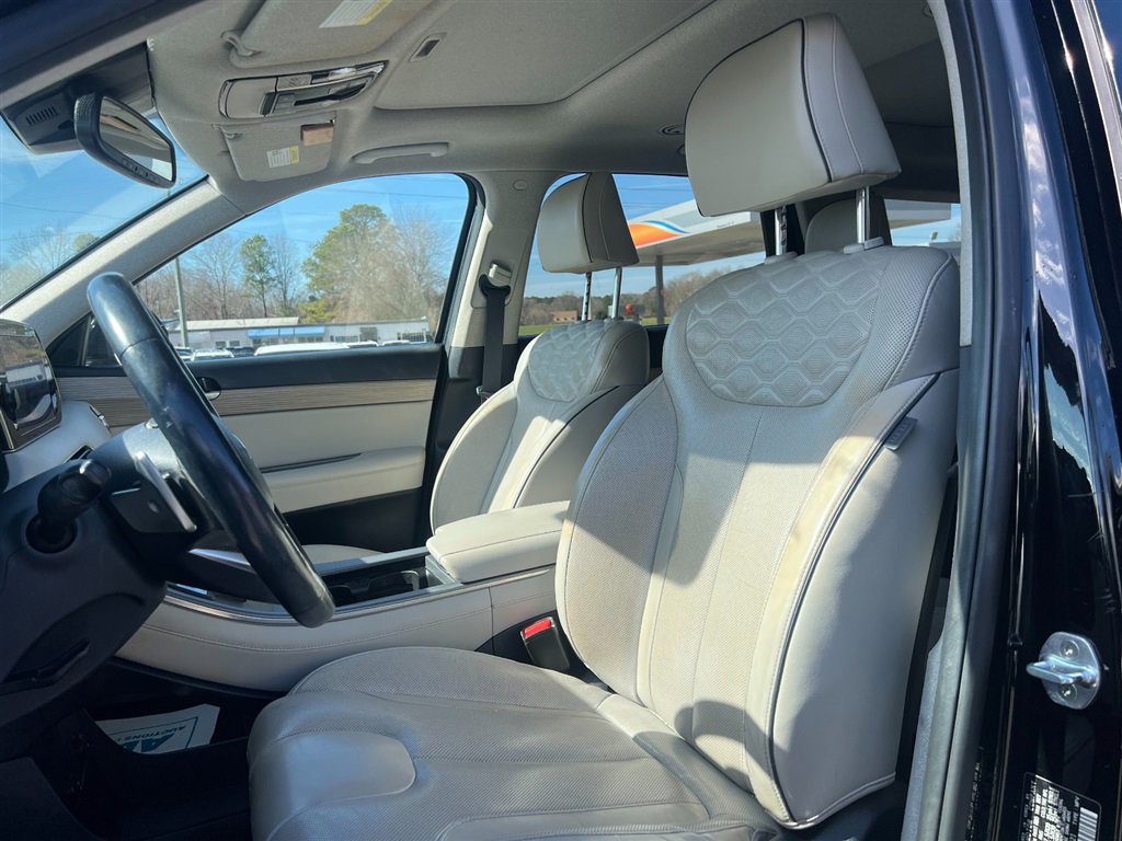 Used 2021 Hyundai Palisade Limited image 4