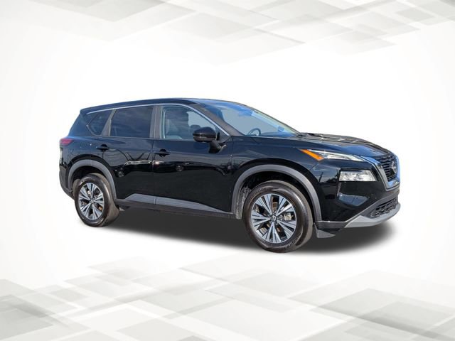 Used 2022 Nissan Rogue SV image 2