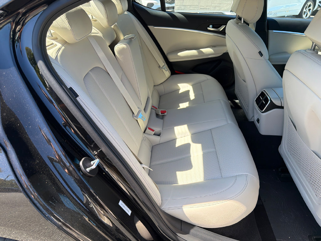 New 2026 Genesis G70 2.5T AWD/4WD image 17