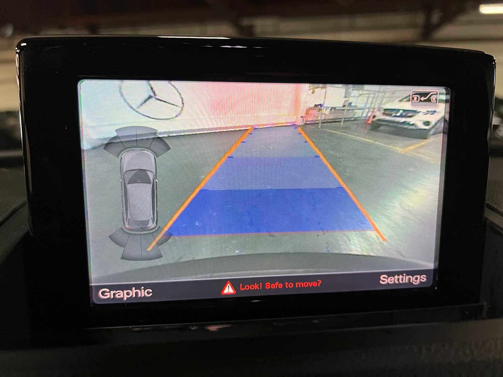 Used 2018 Audi Q3 2.0T Premium Plus w/ Premium Plus Package image 36