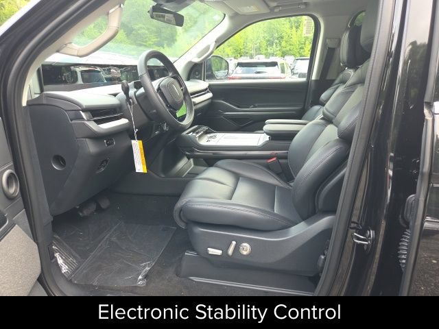 New 2027 Lincoln Navigator Reserve AWD/4WD image 22