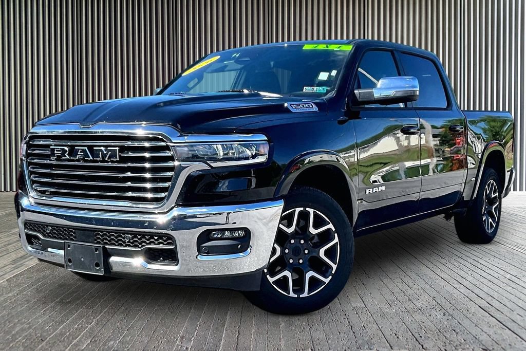 Used 2026 RAM 1500 Laramie AWD/4WD image 2