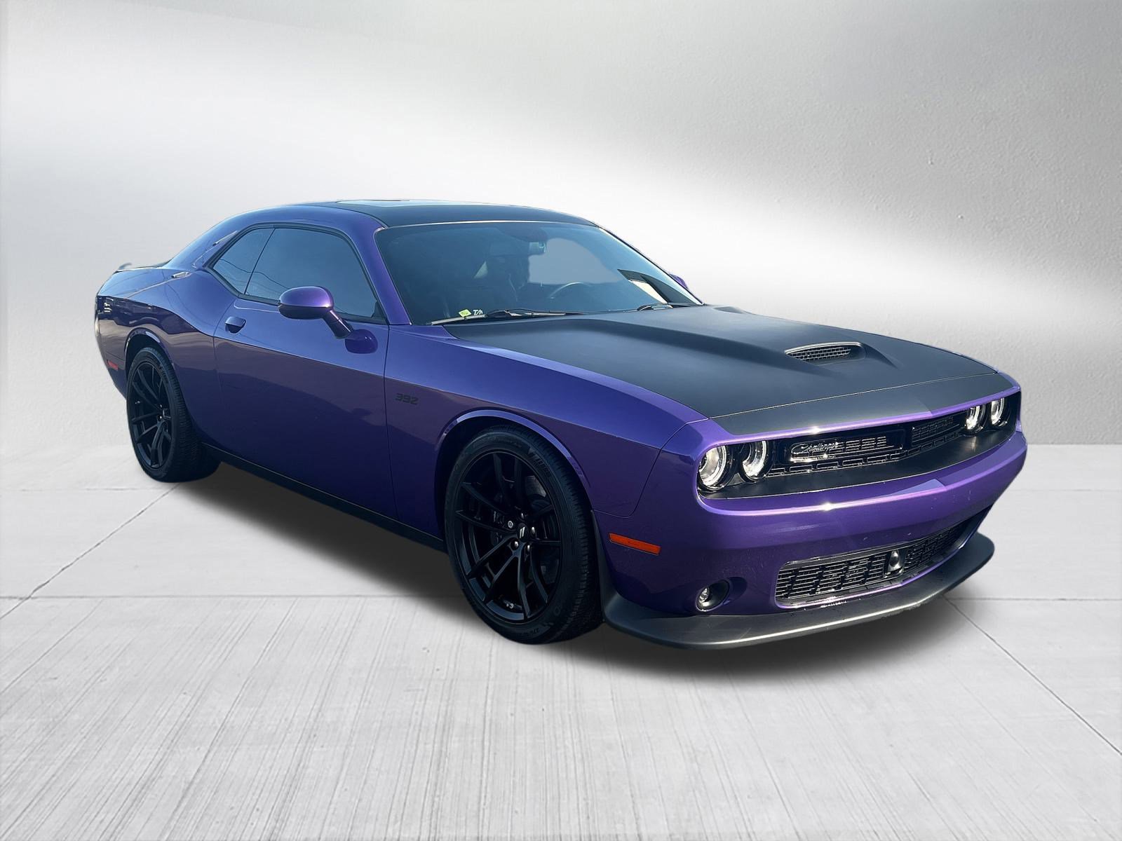 Used 2023 Dodge Challenger R/T Scat Pack w/ T/A Package image 3