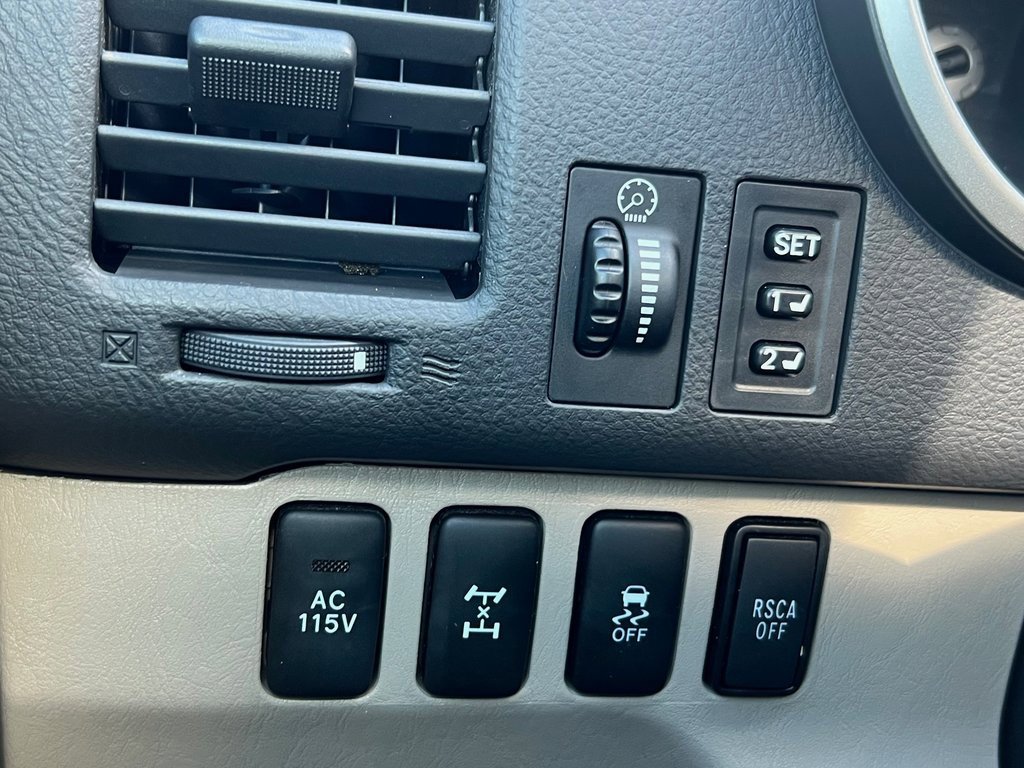 Used 2008 Toyota 4Runner Limited image 14