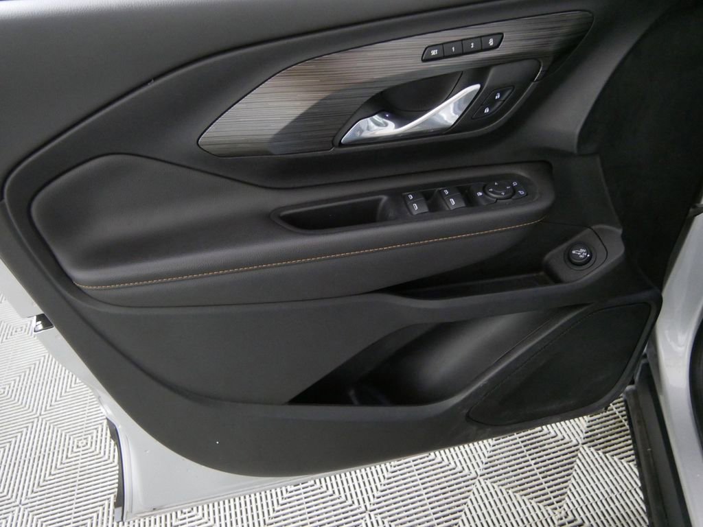 Used 2019 GMC Terrain SLT w/ Preferred Package image 12