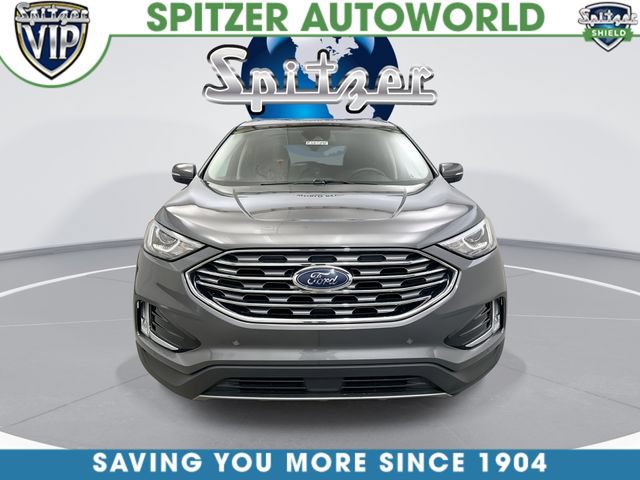 Used 2021 Ford Edge Titanium w/ Class II Trailer Tow Package AWD/4WD image 3