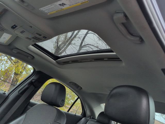 Used 2015 Chevrolet Malibu LT w/ Power Convenience Package image 17