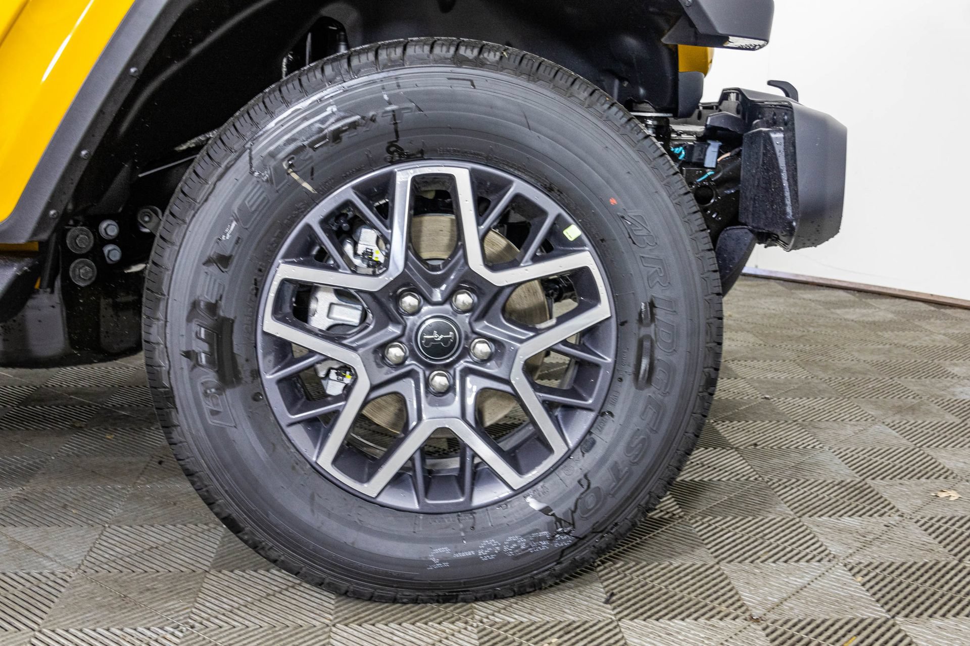 New 2026 Jeep Wrangler Unlimited Sahara AWD/4WD image 41