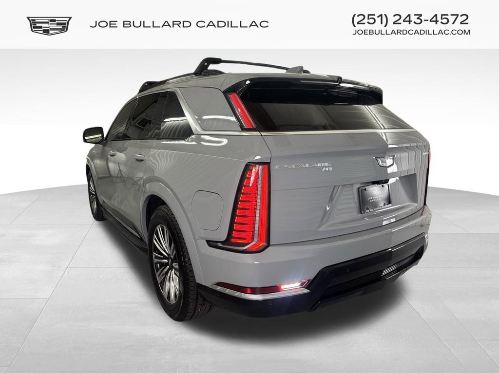 New 2026 Cadillac Escalade IQ Luxury 1 w/ LPO, Floor Liner Package image 4