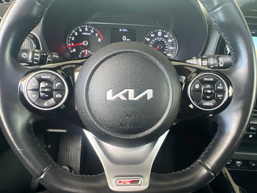 Certified 2022 Kia Soul GT-Line FWD image 63