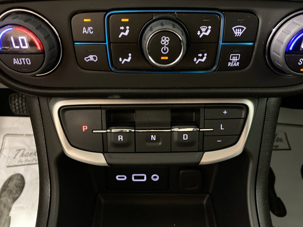 Certified 2024 GMC Terrain SLE w/ Driver Convenience Package AWD/4WD image 19