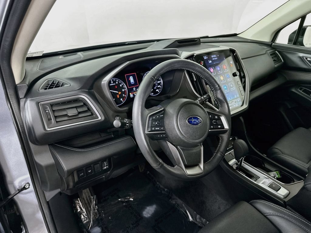 Used 2023 Subaru Ascent Limited w/ Technology Package AWD/4WD image 14