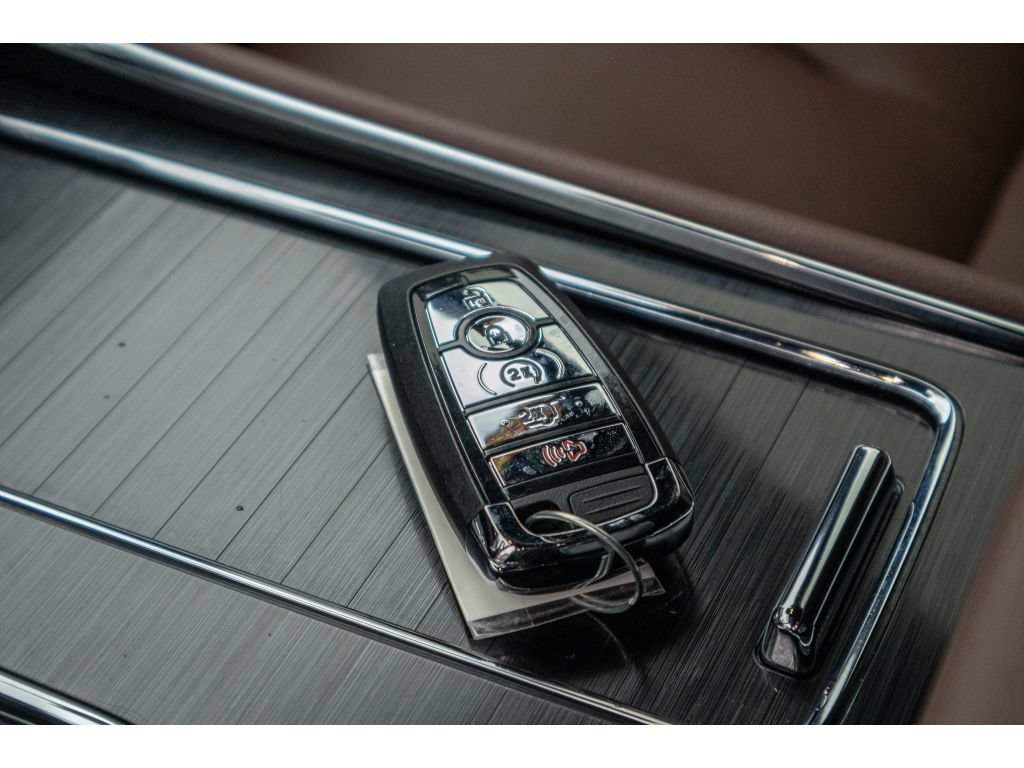 Used 2025 Lincoln Aviator Reserve w/ Equipment Group 201A AWD/4WD image 28