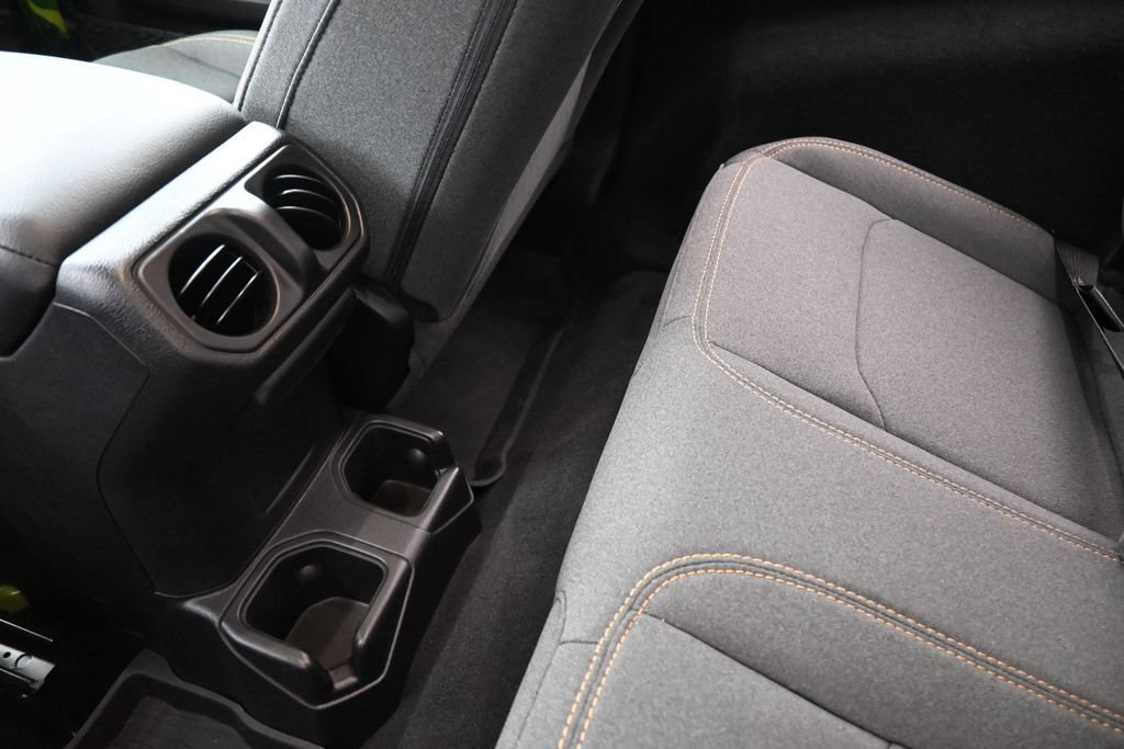 Used 2025 Jeep Wrangler Sport AWD/4WD image 25