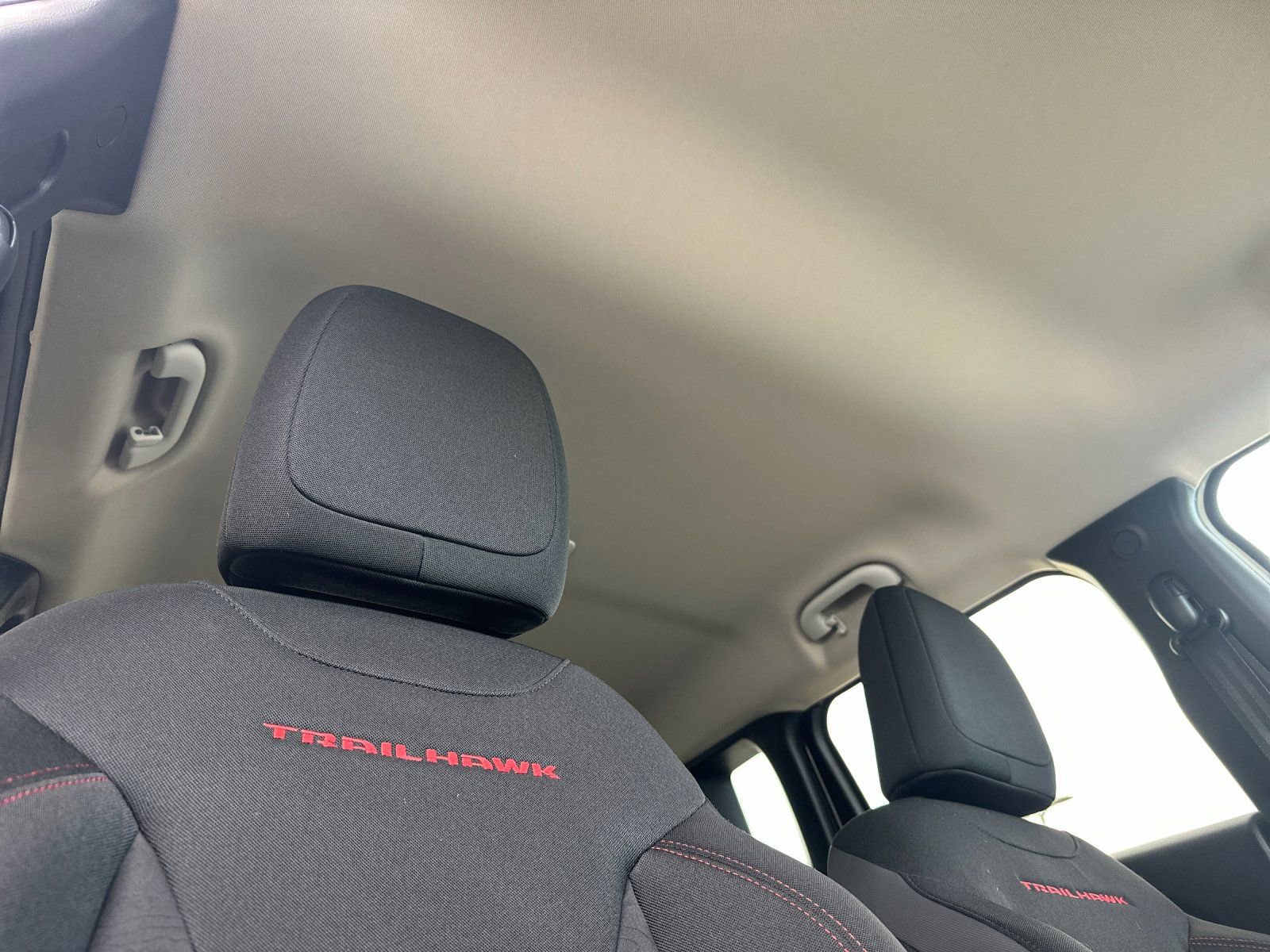 Used 2023 Jeep Renegade Trailhawk w/ Trailer Tow Group image 16