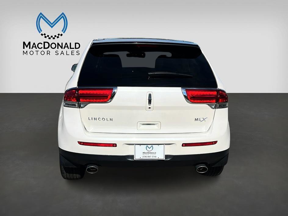 Used 2015 Lincoln MKX FWD w/ Equipment Group 102A image 6