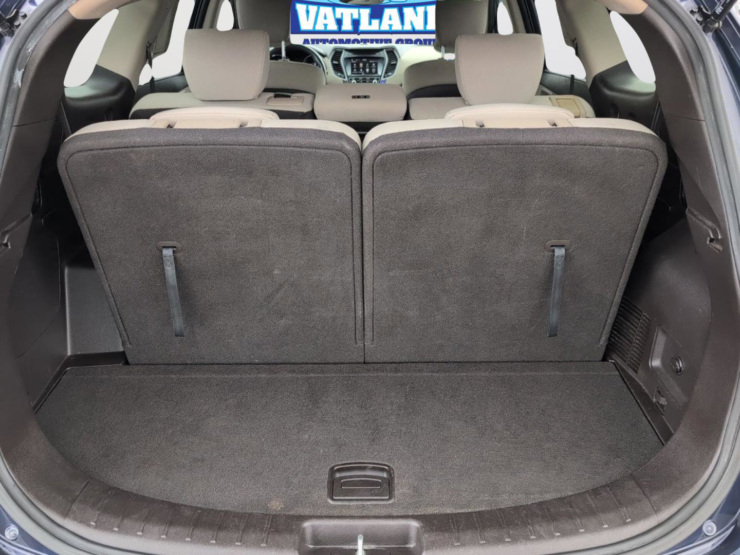 Used 2017 Hyundai Santa Fe SE image 38