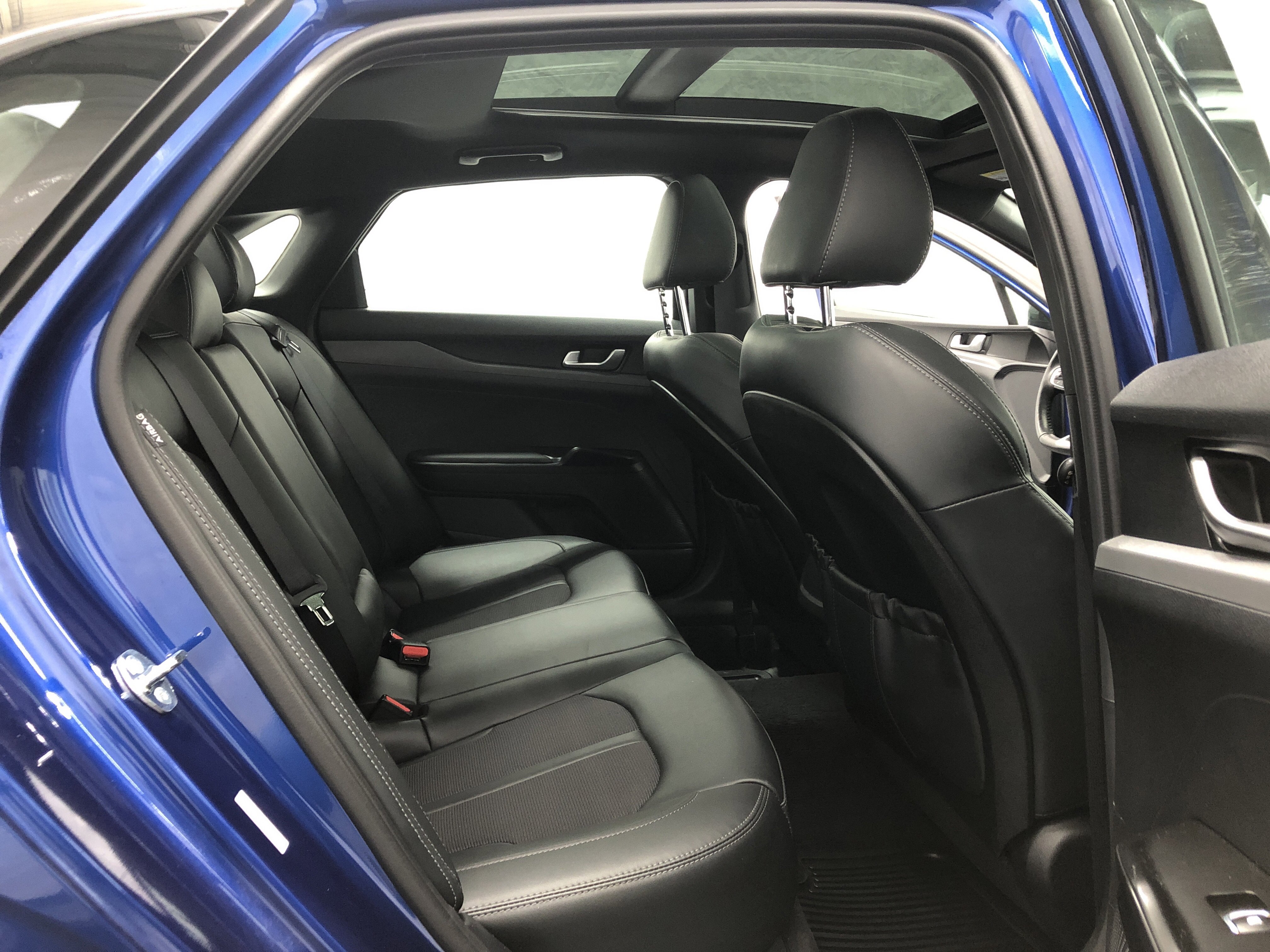 Used 2024 Kia K5 GT-Line AWD/4WD image 8