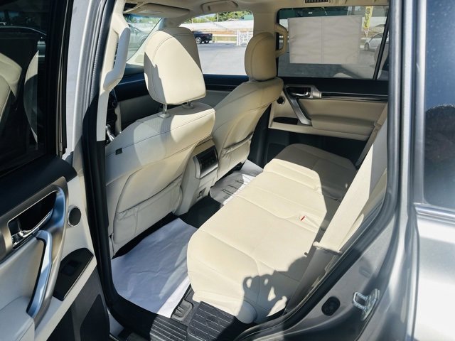 Used 2023 Lexus GX 460 Premium image 37