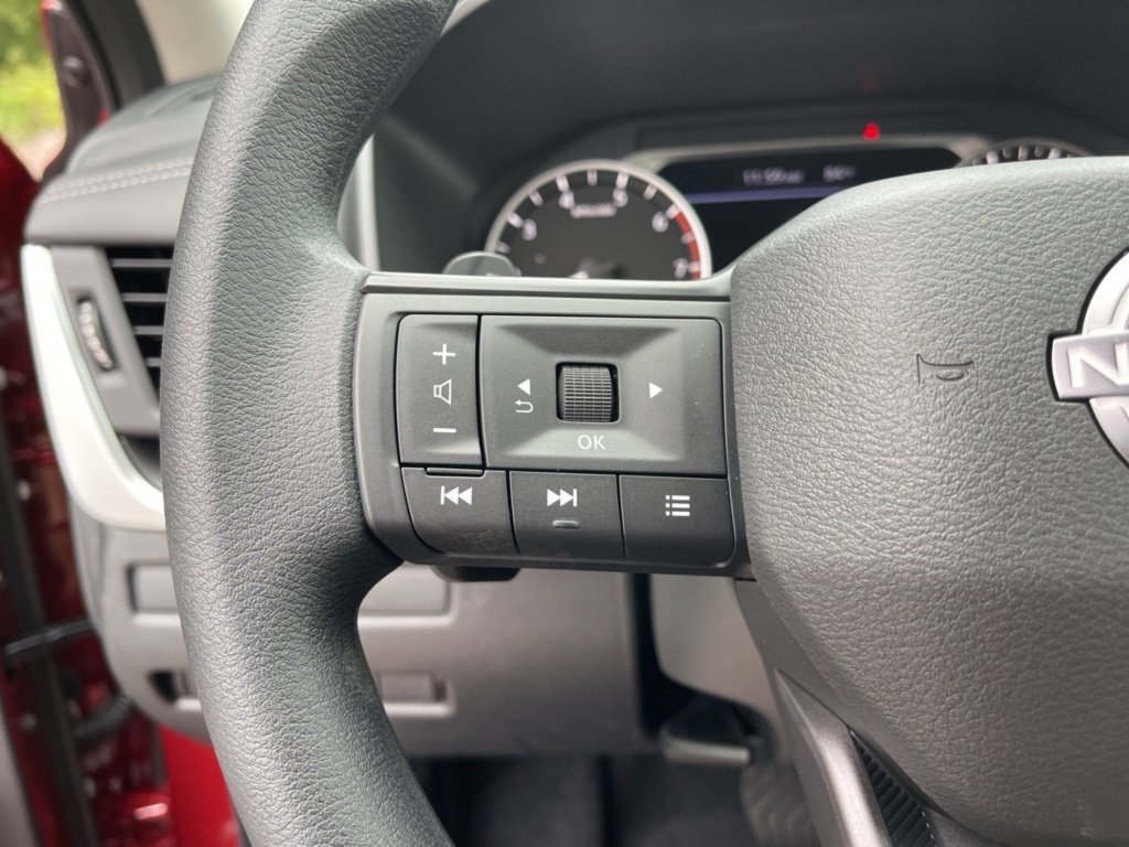 New 2026 Nissan Rogue S image 14