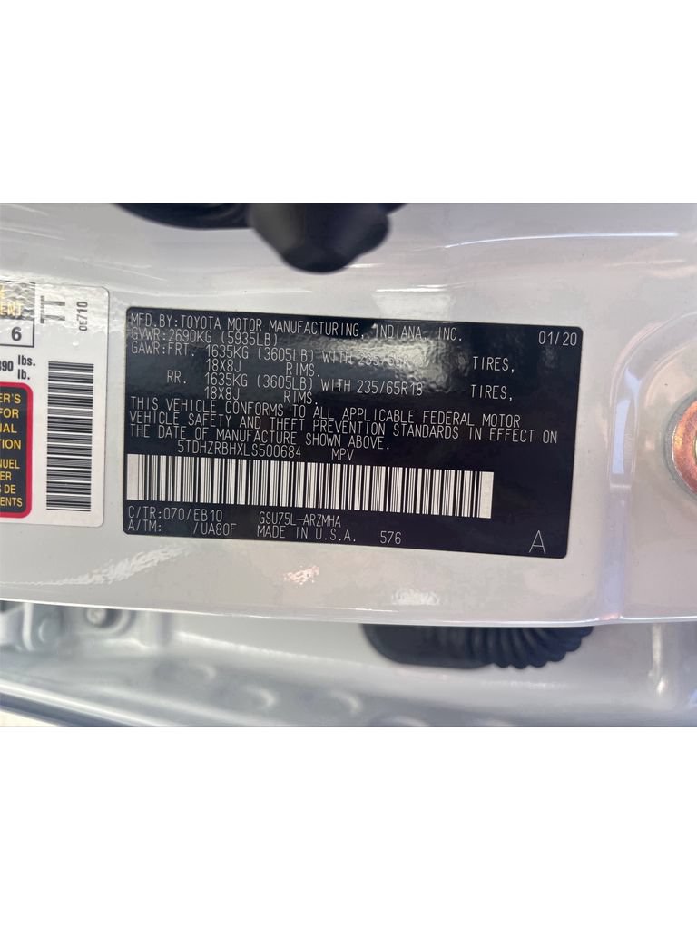 Used 2020 Toyota Highlander XLE AWD/4WD image 23