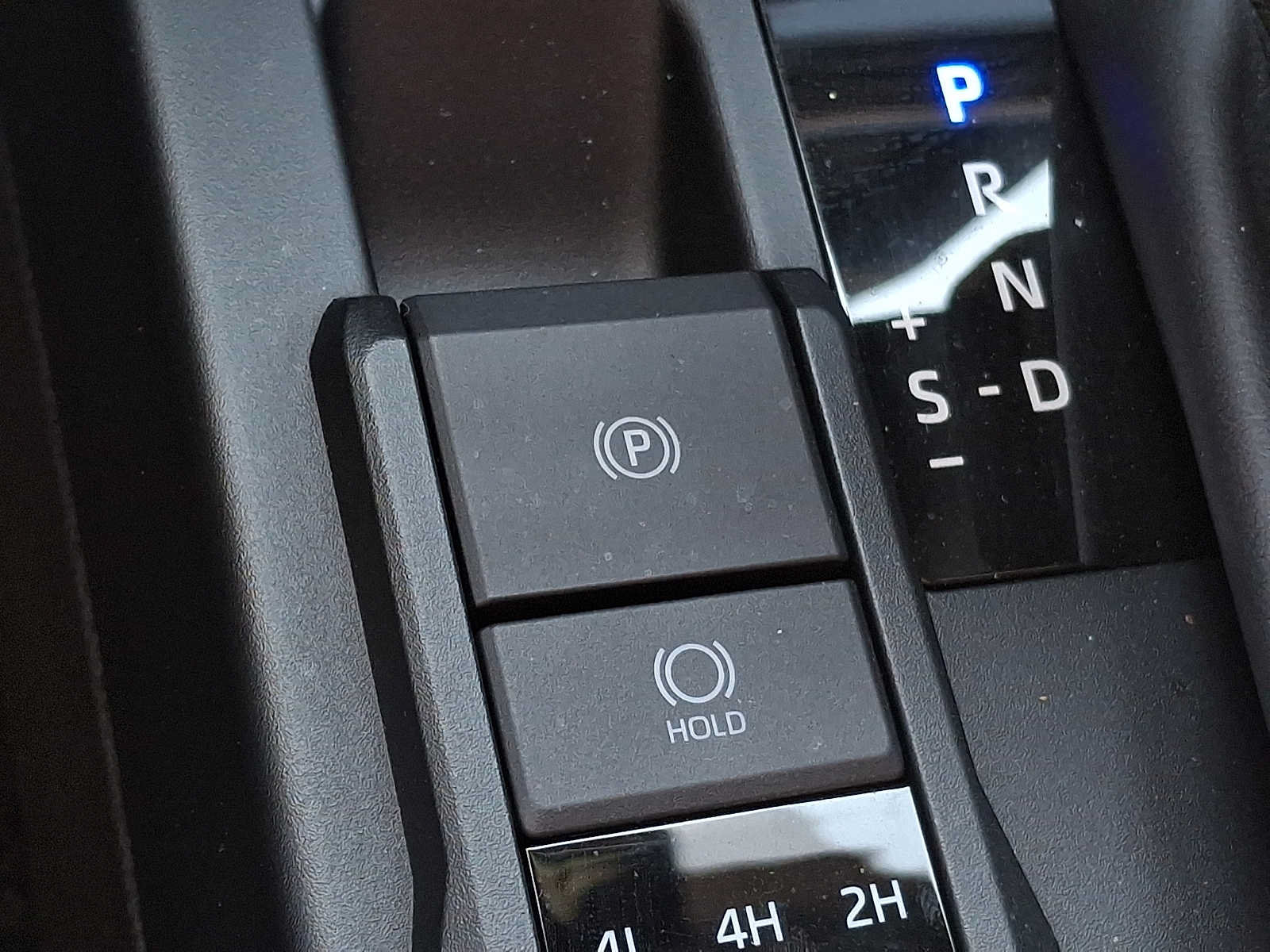 Used 2025 Toyota 4Runner SR5 AWD/4WD image 22