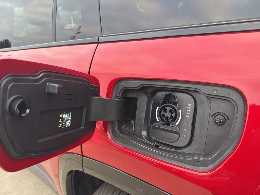 Used 2024 Jeep Wagoneer Launch Edition image 24