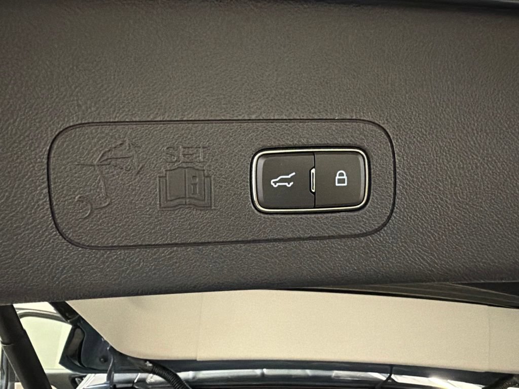 New 2026 Lincoln Aviator Reserve AWD/4WD image 40