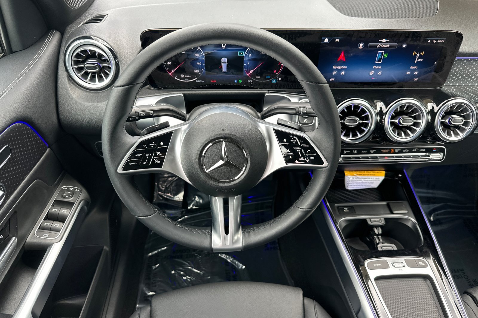 New 2025 Mercedes-Benz GLB 250 image 13
