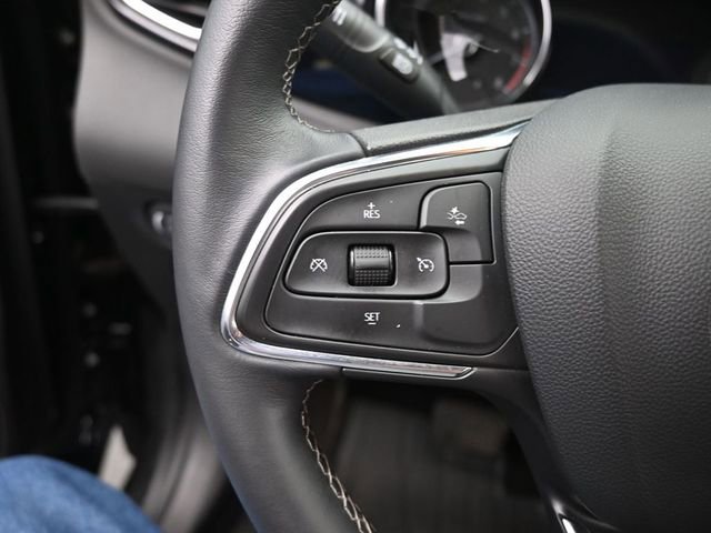 Used 2023 Buick Encore GX Select image 32