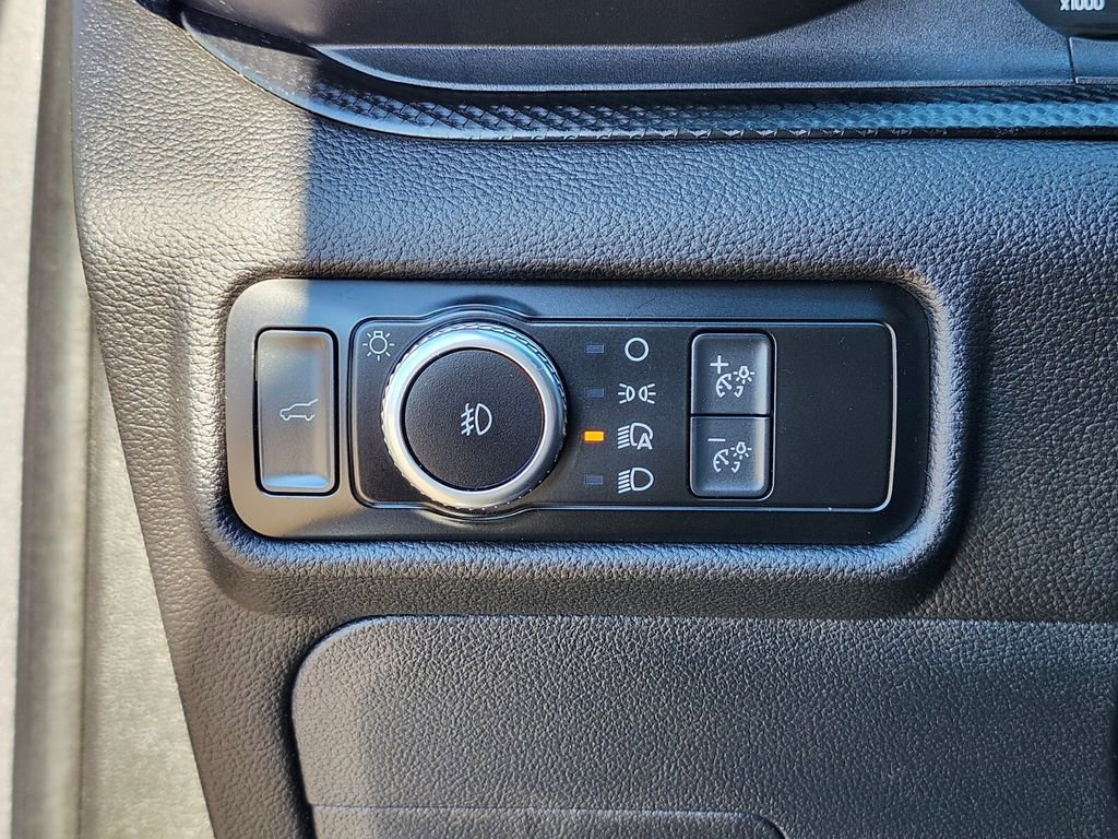 Certified 2022 Ford Explorer ST-Line w/ Class IV Trailer Tow Package image 26