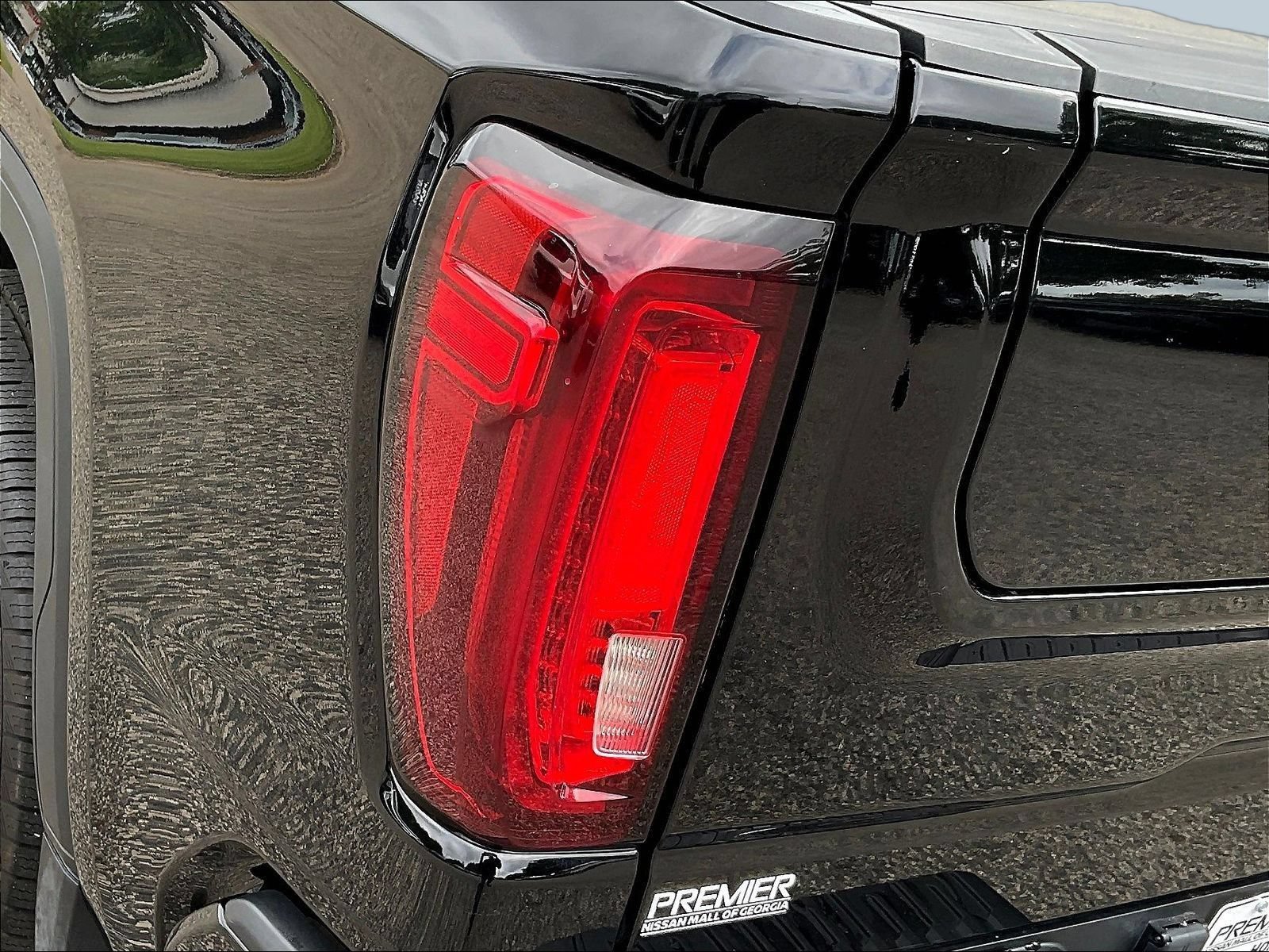 Used 2023 GMC Sierra 1500 Denali AWD/4WD image 26