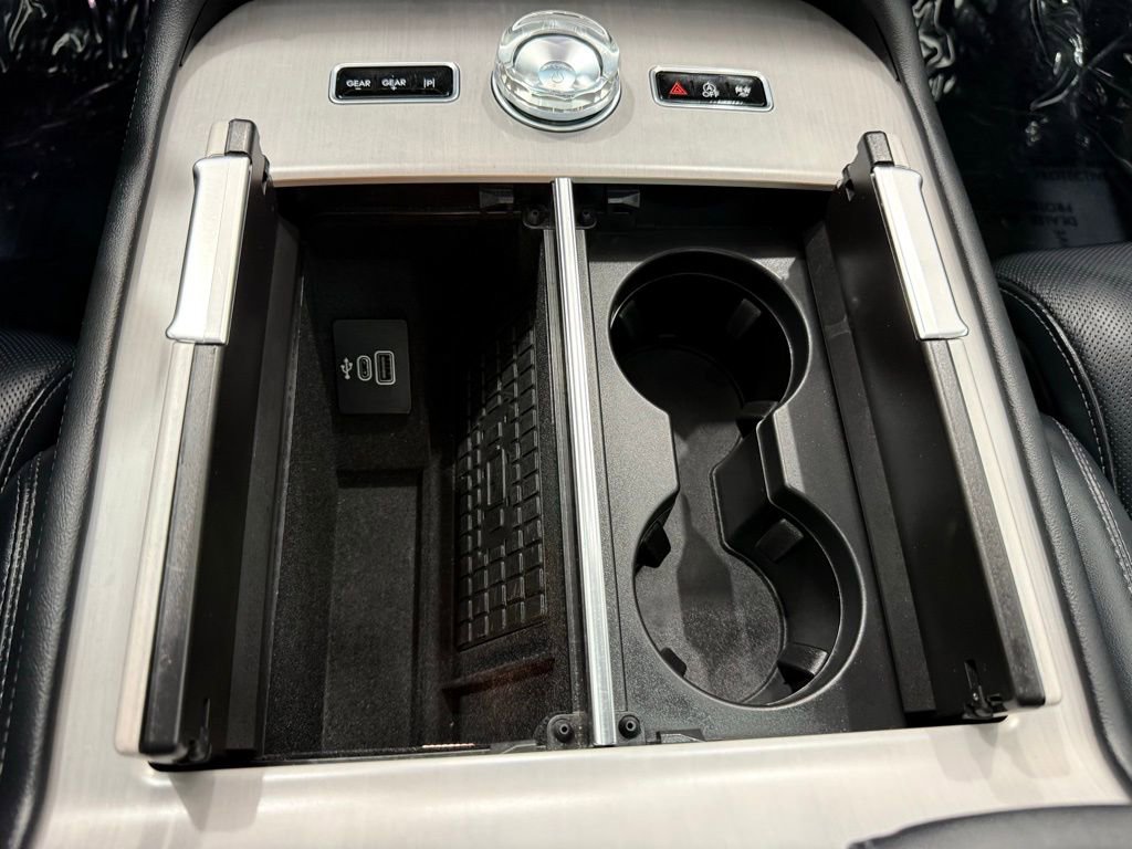 Used 2025 Lincoln Navigator L Reserve image 46