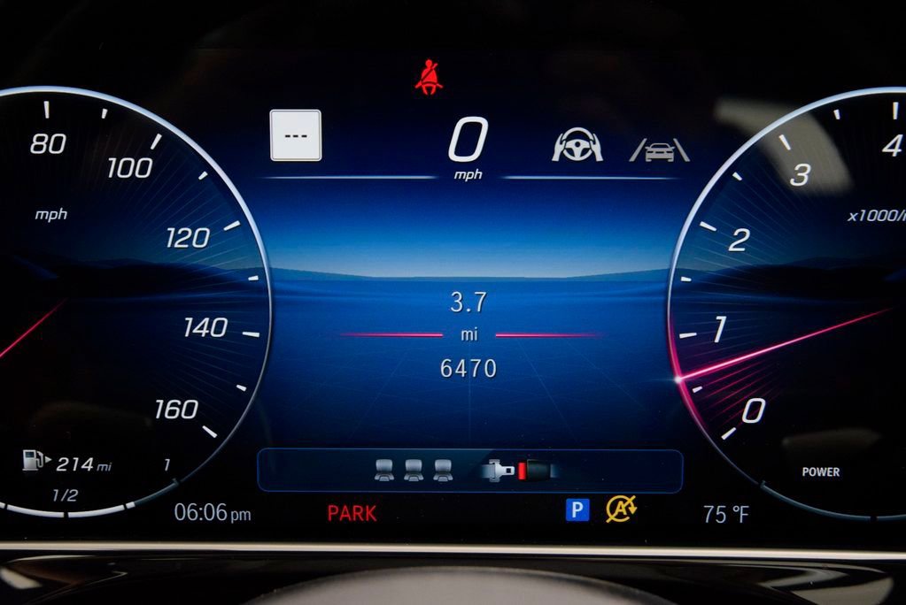 Used 2025 Mercedes-Benz E 450 4MATIC All-Terrain Wagon image 26