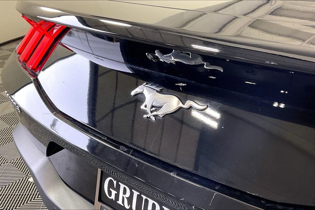 Used 2024 Ford Mustang Coupe image 39