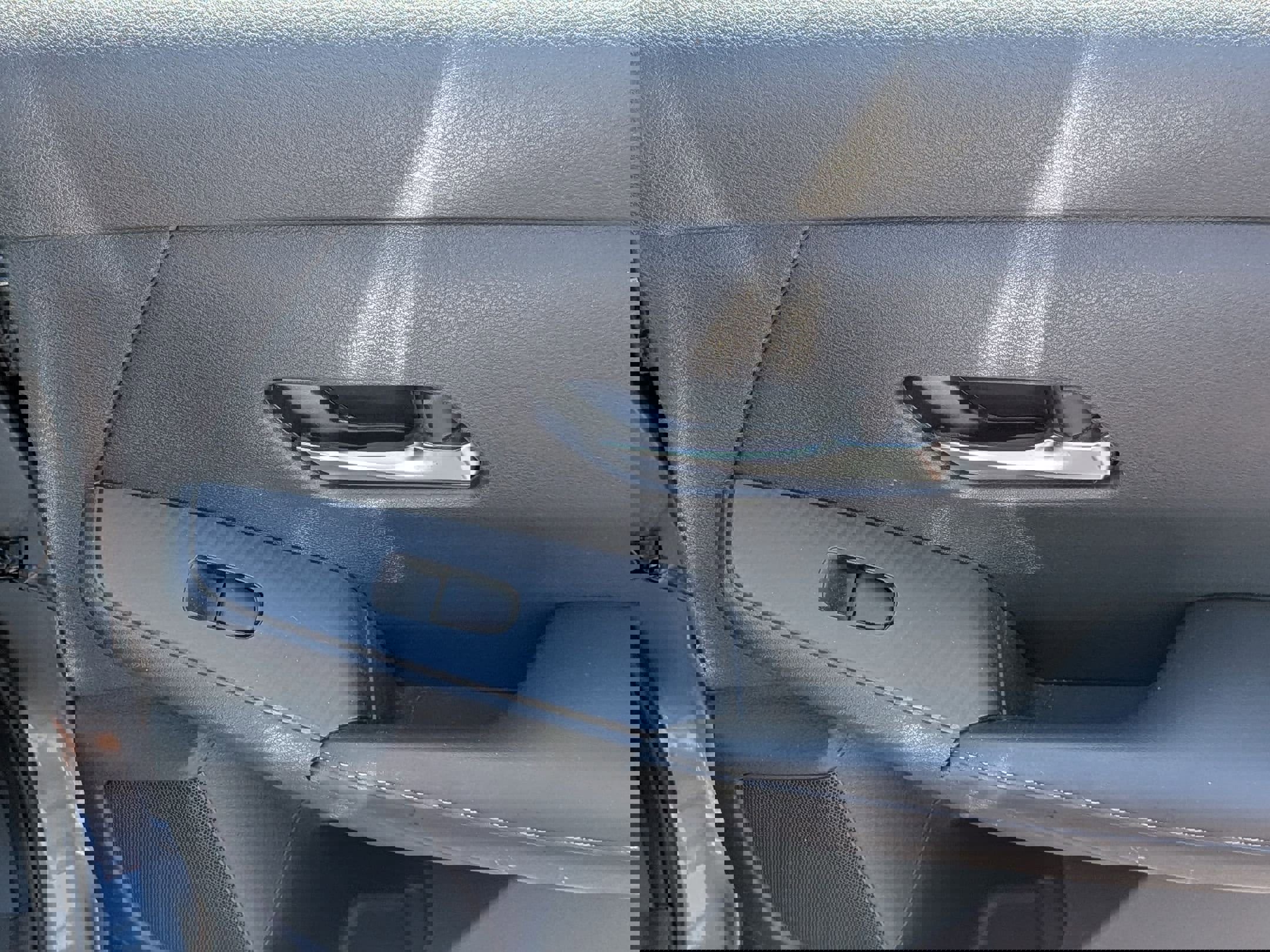 Used 2020 Nissan Sentra S FWD image 28