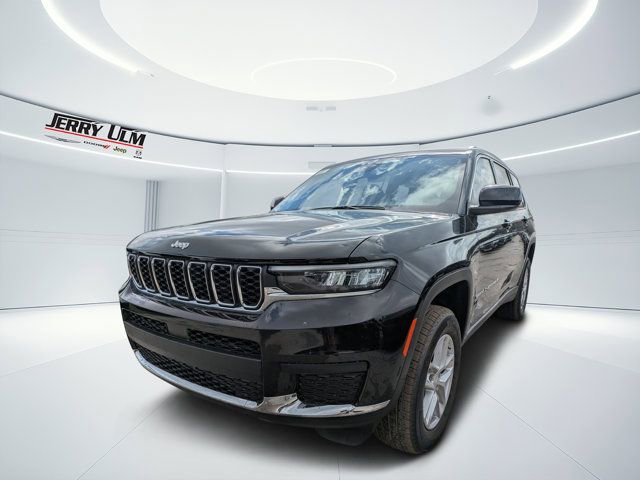 New 2025 Jeep Grand Cherokee L Laredo image 6