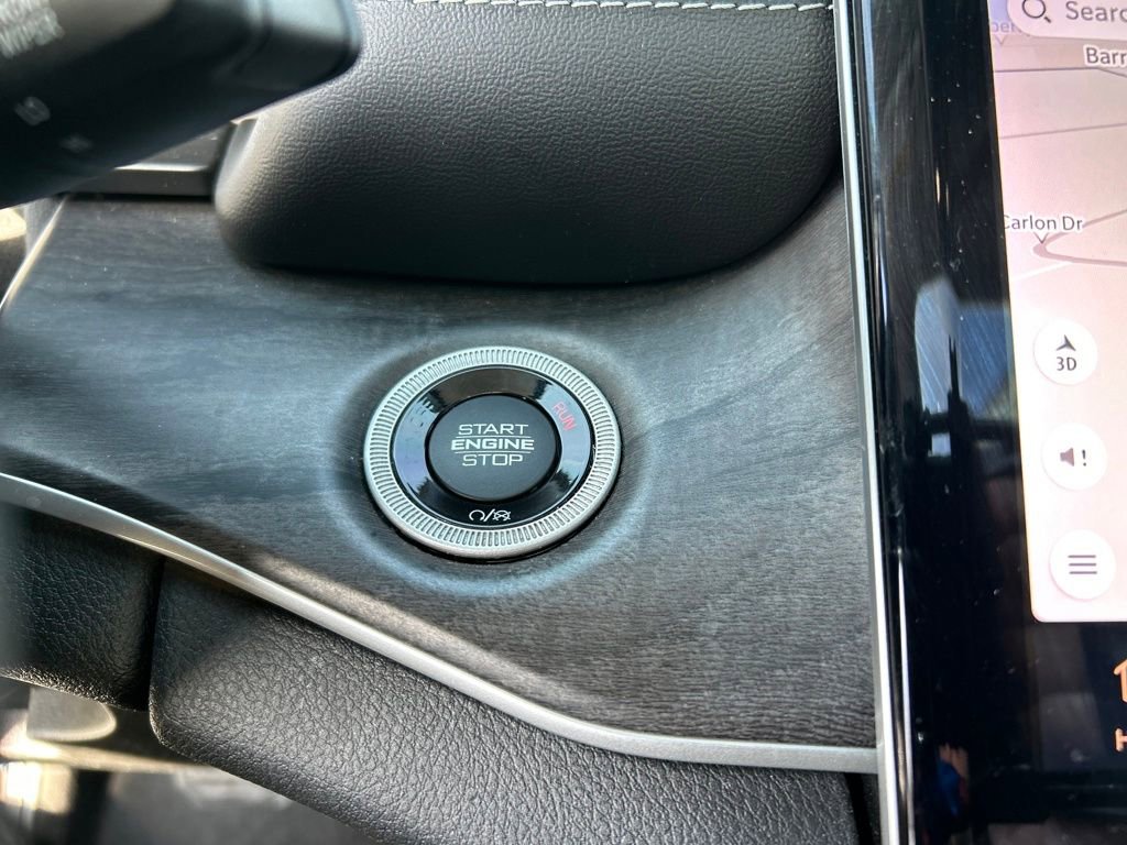 Used 2022 Jeep Grand Cherokee L Limited image 40