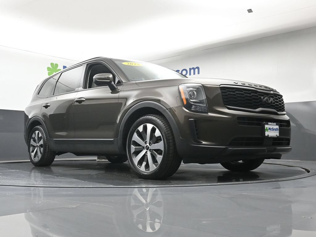 Used 2022 Kia Telluride S AWD/4WD image 25