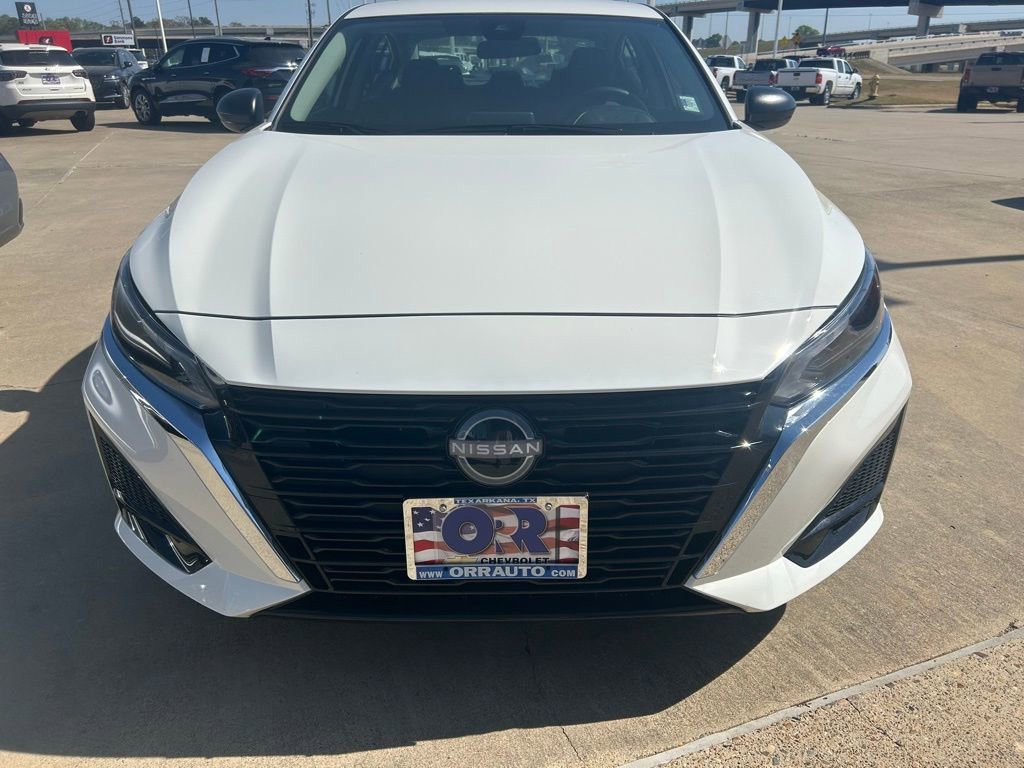 Used 2025 Nissan Altima 2.5 S image 14