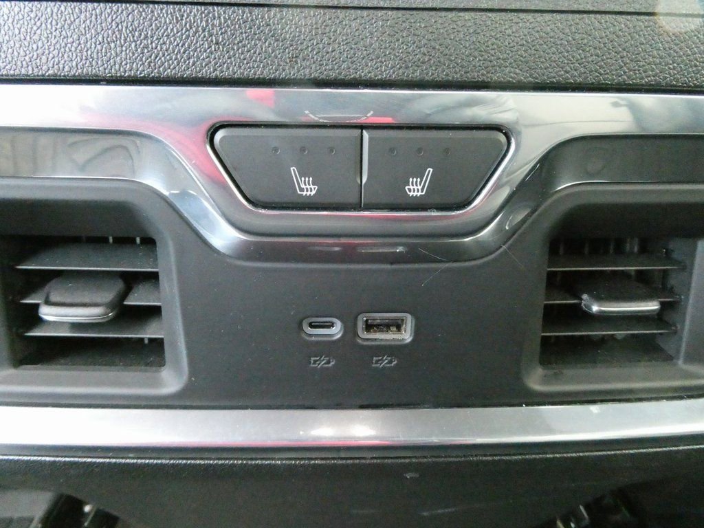 Certified 2024 Chevrolet Silverado 1500 LTZ w/ Technology Package image 20