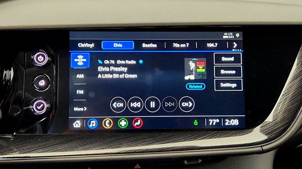Used 2023 Buick Envision Essence FWD image 18
