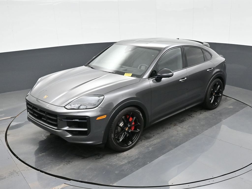 Certified 2025 Porsche Cayenne GTS image 26