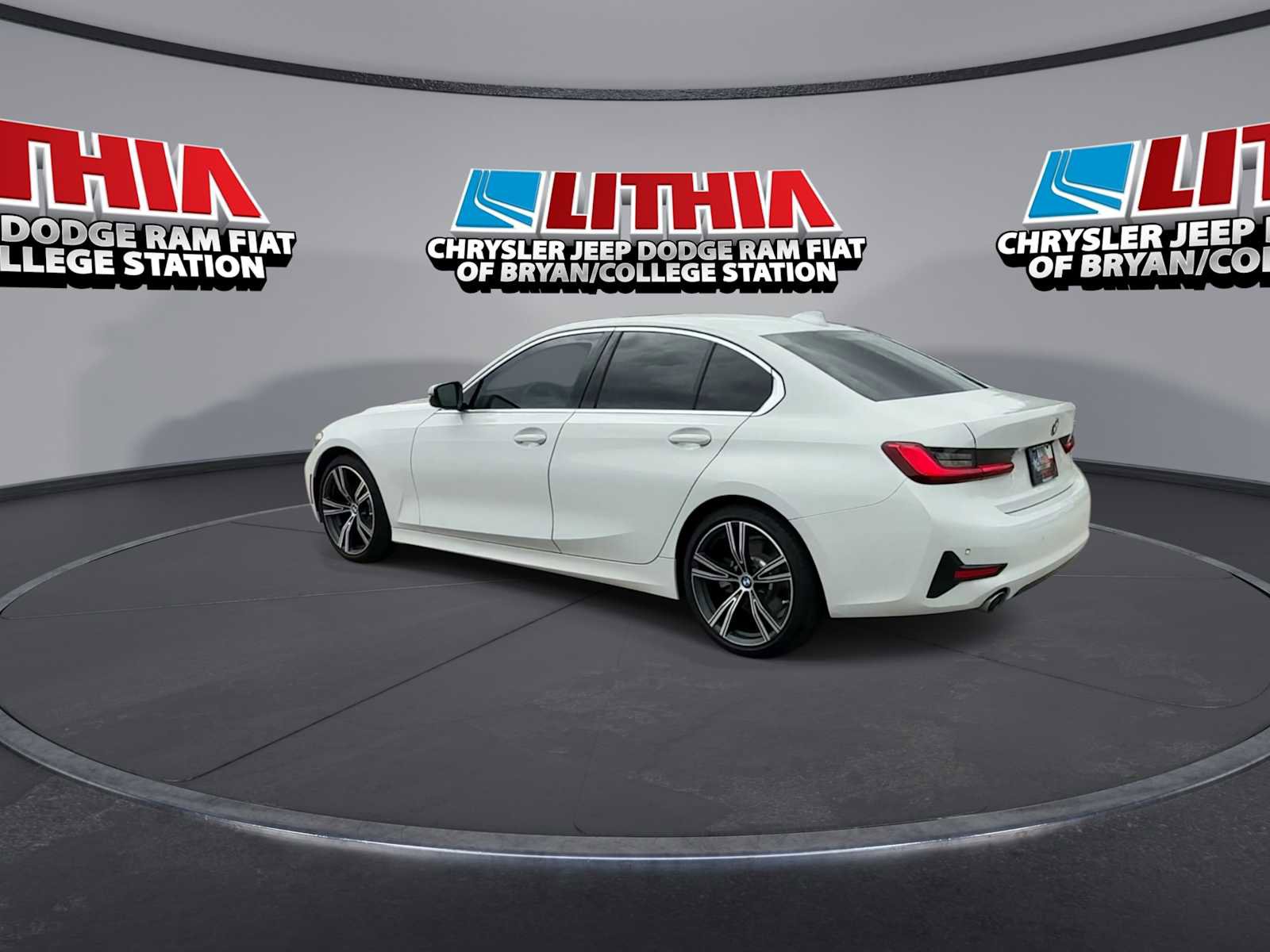 Used 2021 BMW 330i Sedan w/ Convenience Package image 6