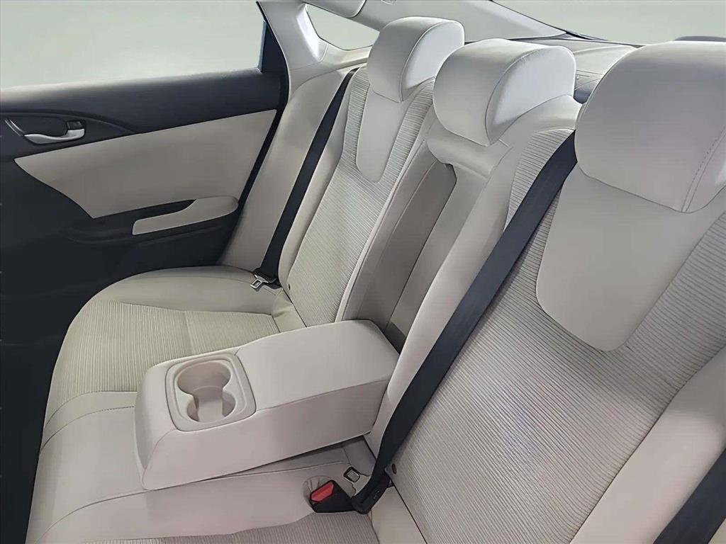 Used 2021 Honda Insight EX image 18